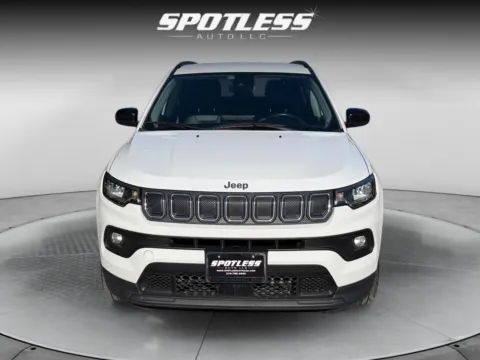 More photos of 2022 Jeep Compass Latitude at Spotless Auto Loop 1604, TX