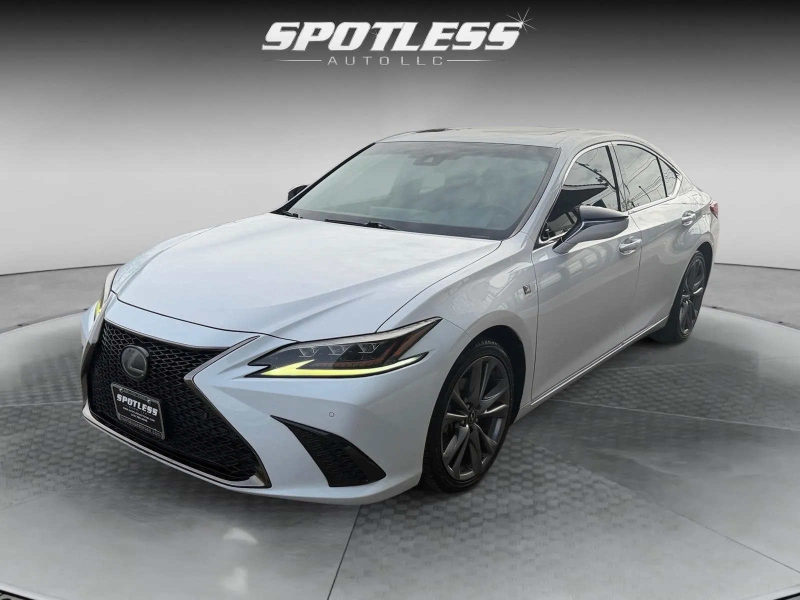 White 2019 Lexus ES 350 F SPORT for sale in San Antonio, TX