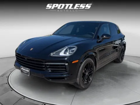 Black 2021 Porsche Cayenne for sale in San Antonio, TX