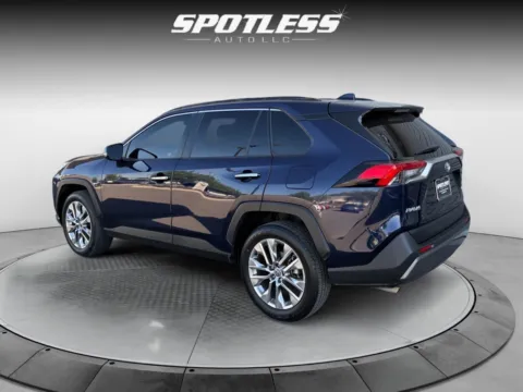 More photos of 2020 Toyota RAV4 Limited at Spotless Auto Loop 1604, TX