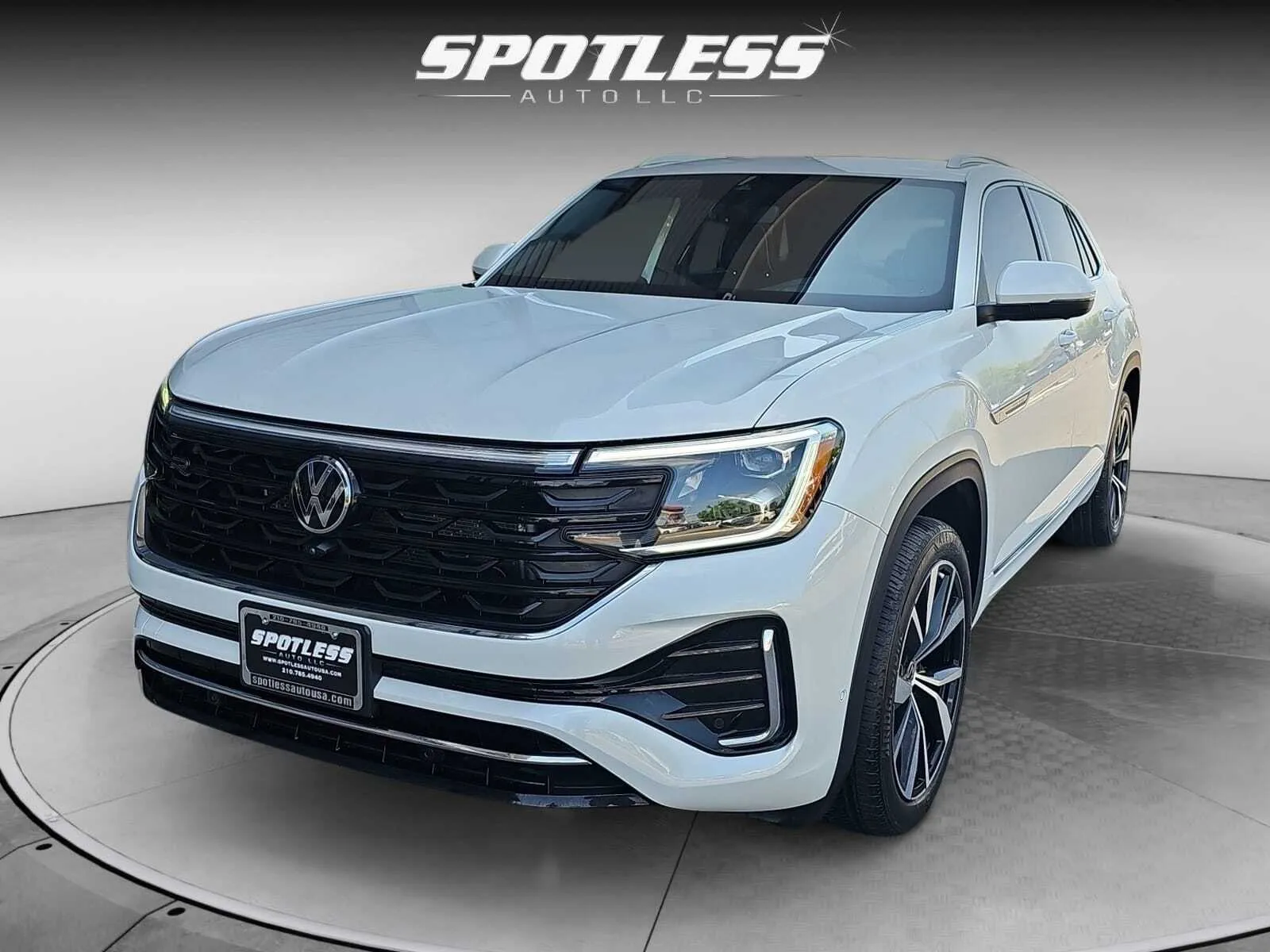 2024 Volkswagen Atlas Cross Sport