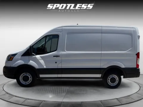 More photos of 2022 Ford Transit 250 at Spotless Auto Loop 1604, TX