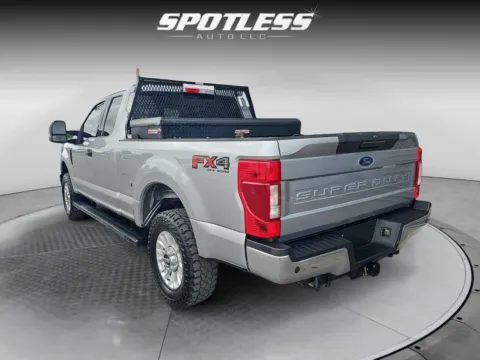 More photos of 2022 Ford F-250 Super Duty XLT at Spotless Auto Loop 1604, TX