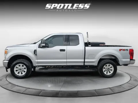 Another view of 2022 Ford F-250 Super Duty XLT for sale in San Antonio, TX at Spotless Auto Loop 1604