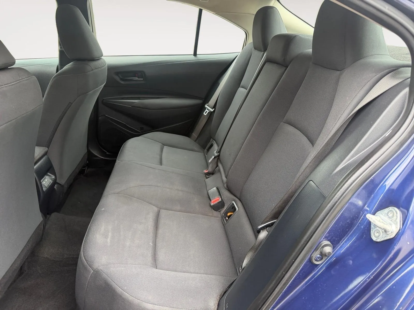 2023 Toyota Corolla LE - Photo 24