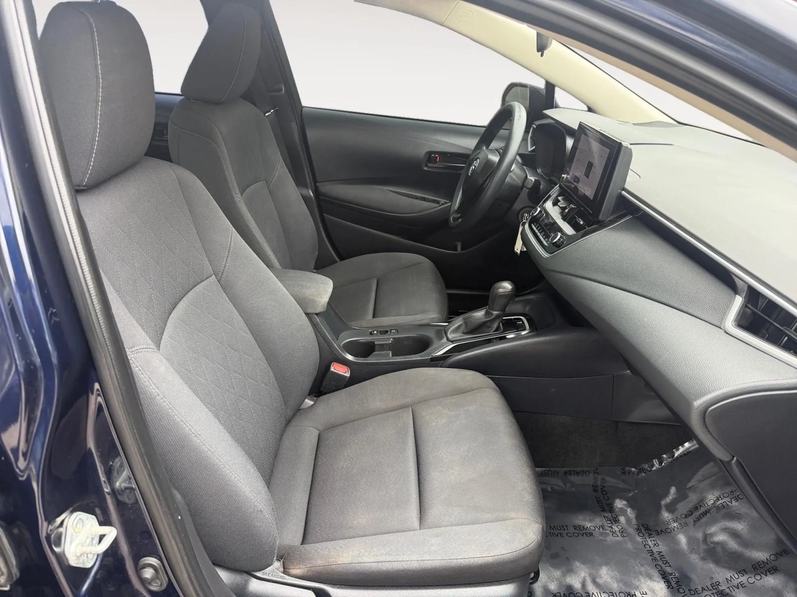 2023 Toyota Corolla LE - Photo 27