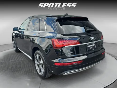More photos of 2023 Audi Q5 quattro Premium Plus 40 TFSI at Spotless Auto Loop 1604, TX