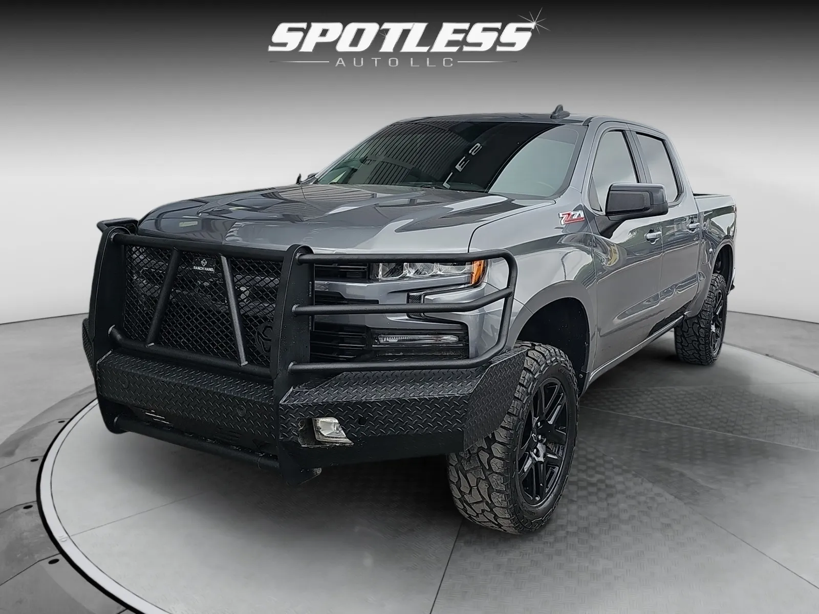 Gray 2021 Chevrolet Silverado 1500 RST for sale in San Antonio, TX