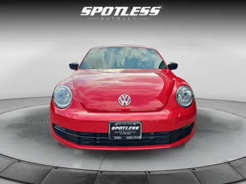 More photos of 2015 Volkswagen Beetle 1.8T Classic PZEV at Spotless Auto Loop 1604, TX
