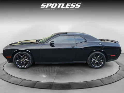 More photos of 2022 Dodge Challenger SXT at Spotless Auto Loop 1604, TX