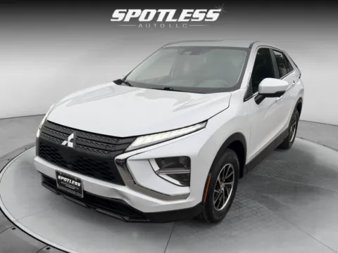 White 2022 Mitsubishi Eclipse Cross ES for sale in San Antonio, TX