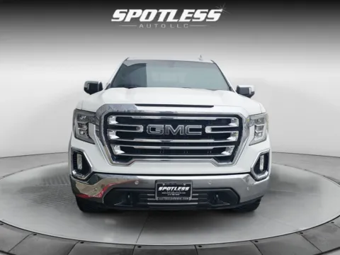 More photos of 2020 GMC Sierra 1500 SLT at Spotless Auto Loop 1604, TX