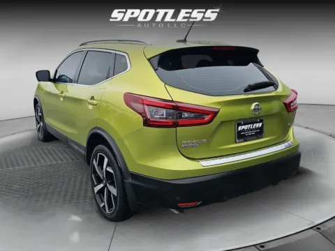 More photos of 2020 Nissan Rogue Sport SL at Spotless Auto Loop 1604, TX