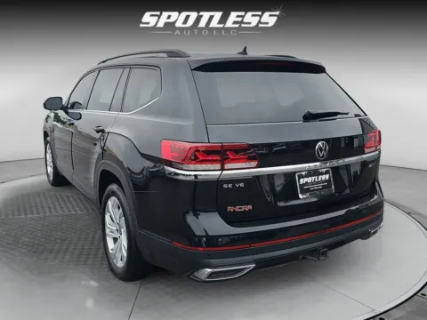 More photos of 2022 Volkswagen Atlas V6 SE 4Motion at Spotless Auto Loop 1604, TX