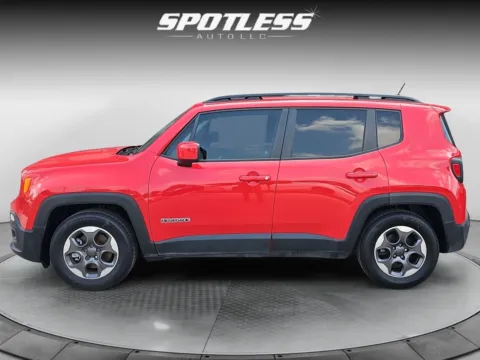 Another view of 2015 Jeep Renegade Latitude for sale in San Antonio, TX at Spotless Auto Loop 1604