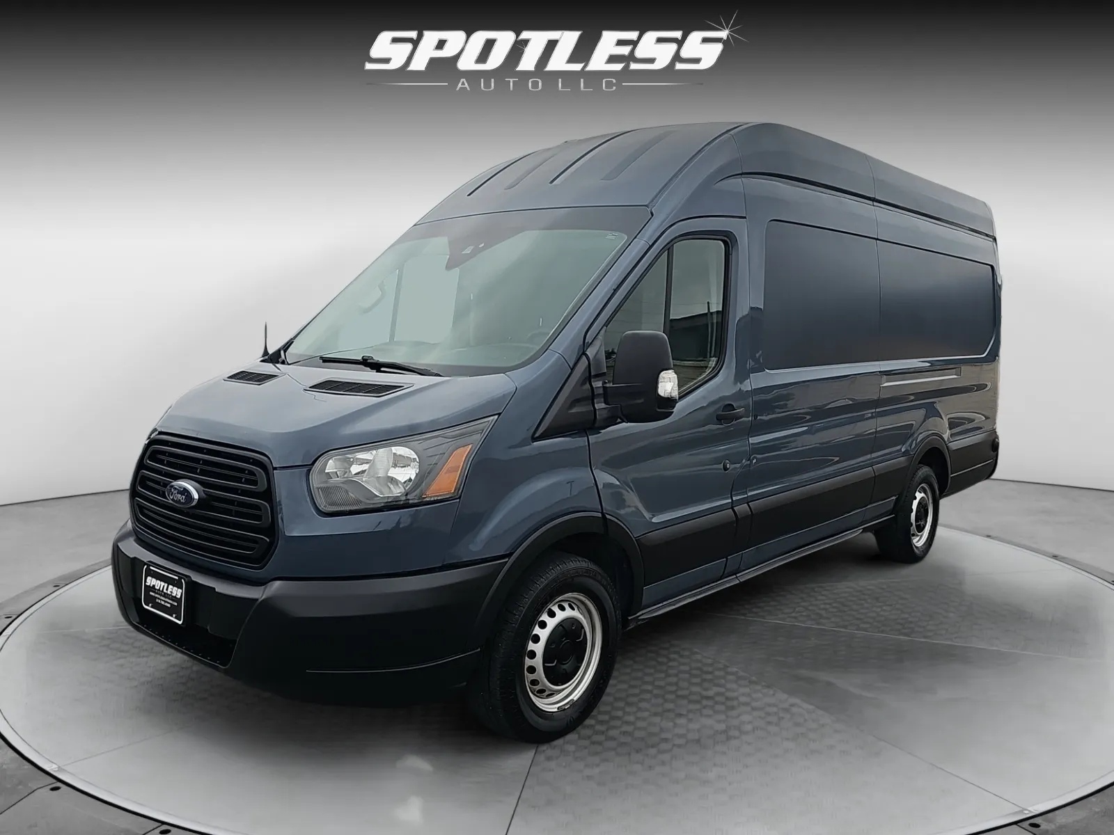 Gray 2019 Ford Transit 250 for sale in San Antonio, TX