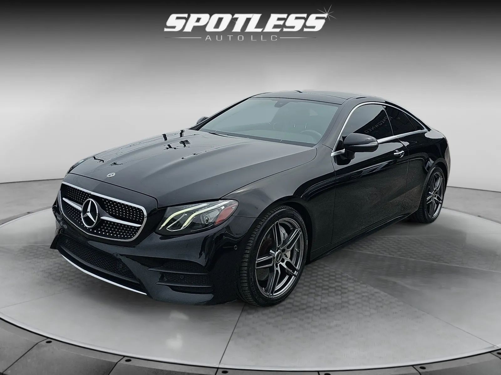 2018 Mercedes-Benz E-Class E400 Coupe's photo