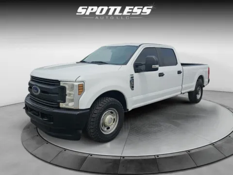 White 2018 Ford F-250 Super Duty XL for sale in San Antonio, TX