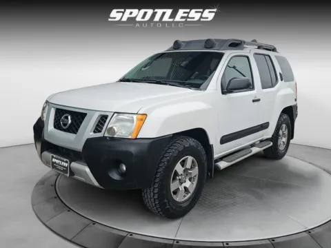White 2012 Nissan Xterra PRO-4X for sale in San Antonio, TX