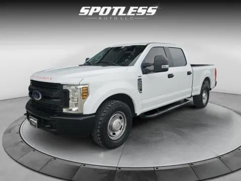 White 2019 Ford F-250 Super Duty XL for sale in San Antonio, TX