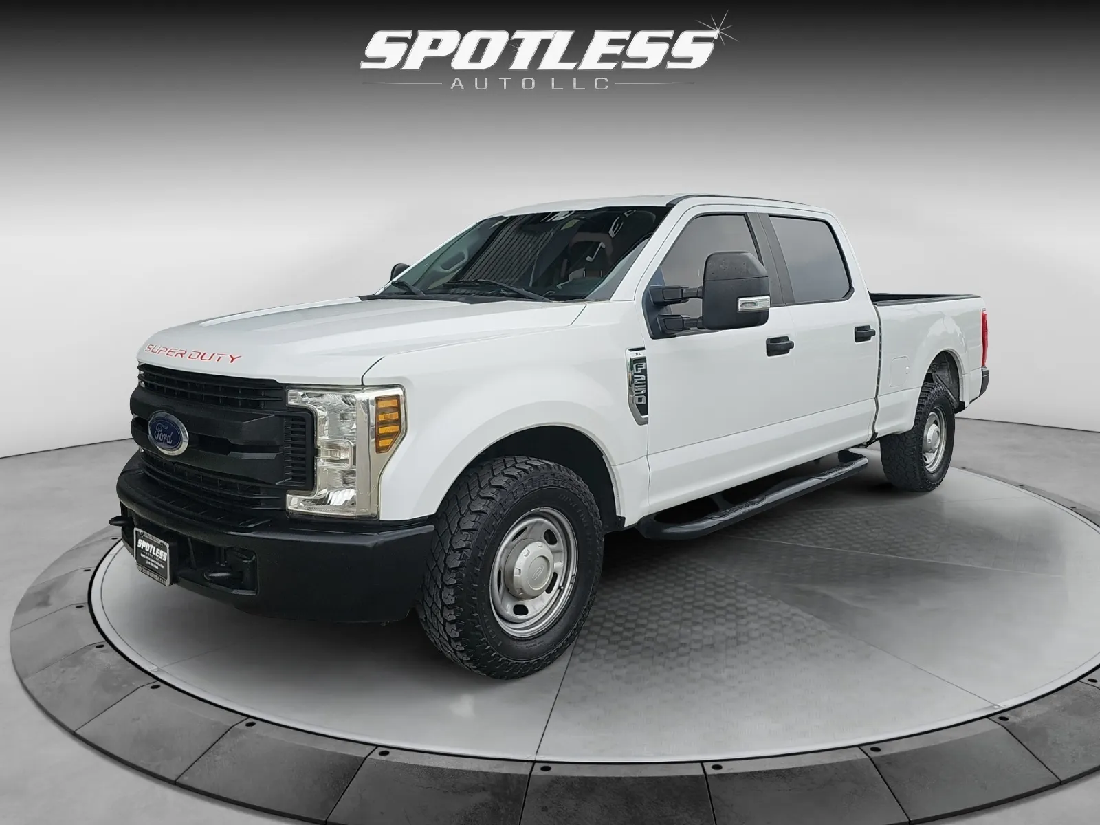 White 2019 Ford F-250 Super Duty XL for sale in San Antonio, TX
