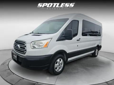White 2019 Ford Transit 350 XLT for sale in San Antonio, TX