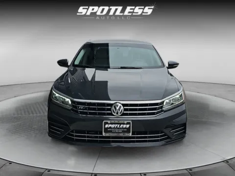 More photos of 2017 Volkswagen Passat 1.8T R-Line at Spotless Auto Loop 1604, TX