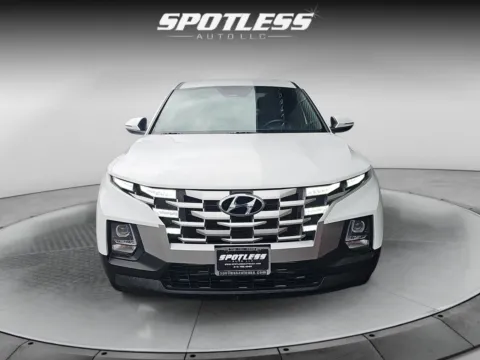 More photos of 2022 Hyundai SANTA CRUZ SEL at Spotless Auto Loop 1604, TX