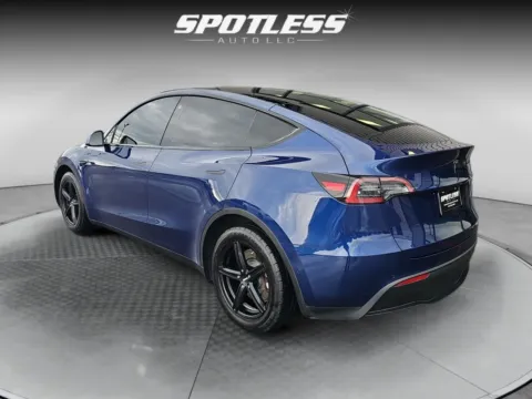 More photos of 2021 Tesla Model Y Long Range at Spotless Auto Loop 1604, TX