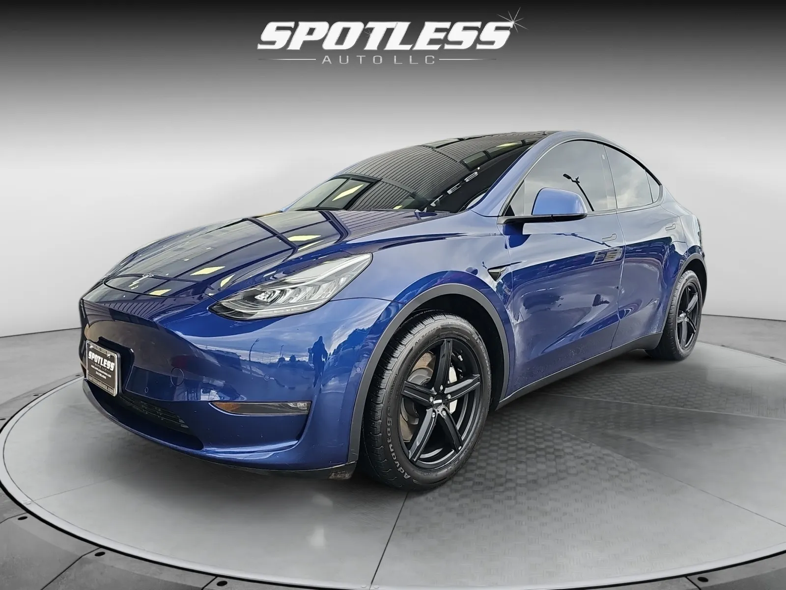 Blue 2021 Tesla Model Y Long Range for sale in San Antonio, TX