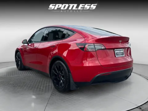 More photos of 2021 Tesla Model Y Long Range at Spotless Auto Loop 1604, TX