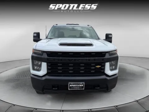 More photos of 2020 Chevrolet Silverado 3500HD Work Truck at Spotless Auto San Pedro, TX