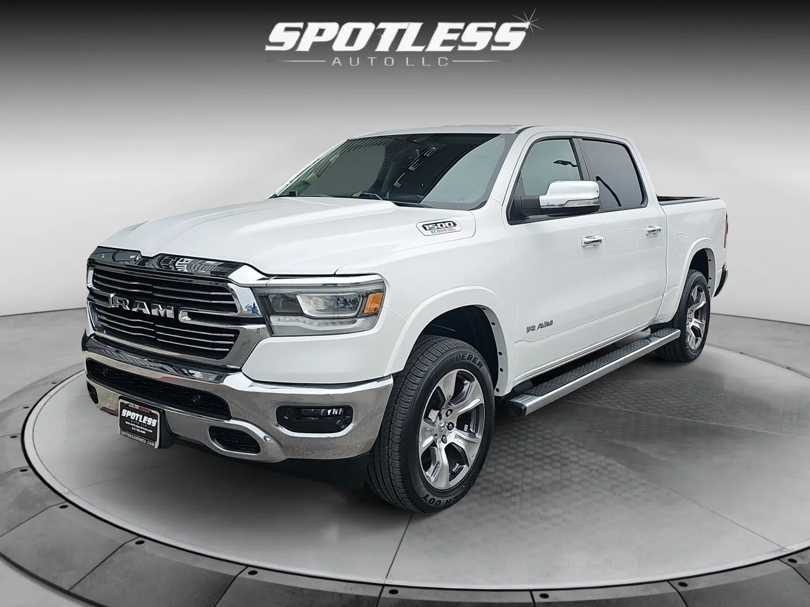 White 2020 Ram 1500 Laramie for sale in San Antonio, TX
