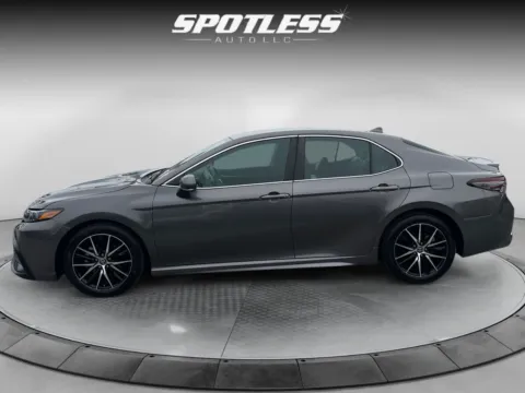 Another view of 2022 Toyota Camry SE for sale in San Antonio, TX at Spotless Auto Loop 1604