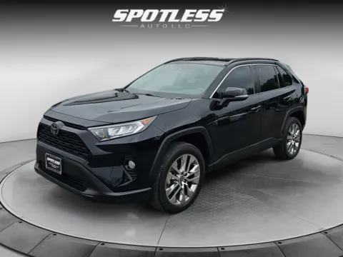 Black 2021 Toyota RAV4 XLE Premium for sale in San Antonio, TX