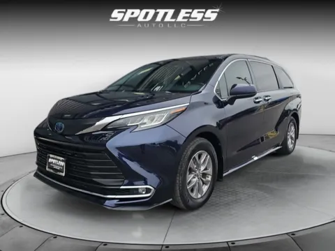 Another view of 2022 Toyota Sienna for sale in San Antonio, TX at Spotless Auto Loop 1604