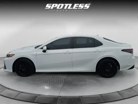 More photos of 2022 Toyota Camry LE at Spotless Auto Loop 1604, TX