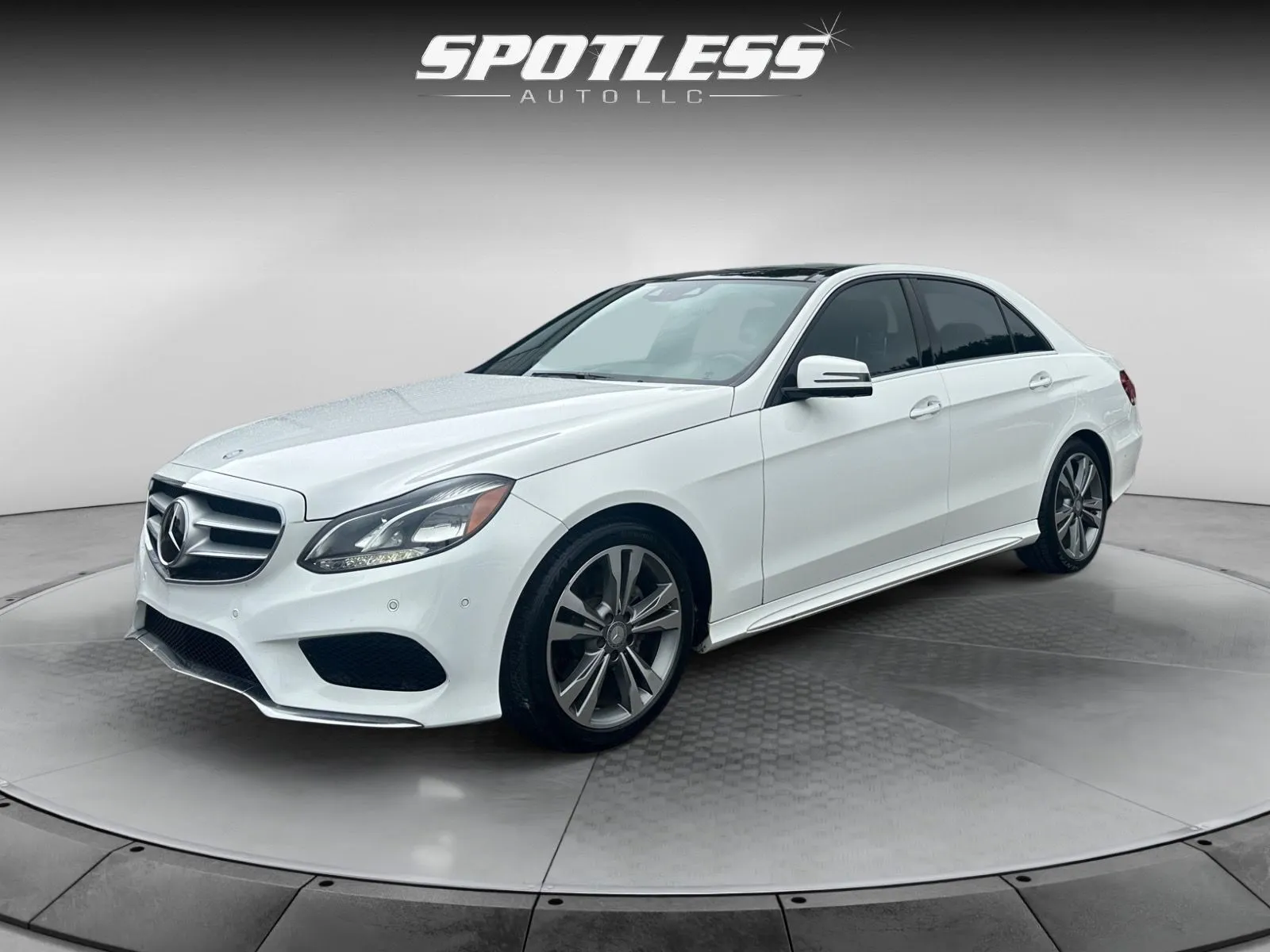 White 2016 Mercedes-Benz E-Class E 350 for sale in San Antonio, TX