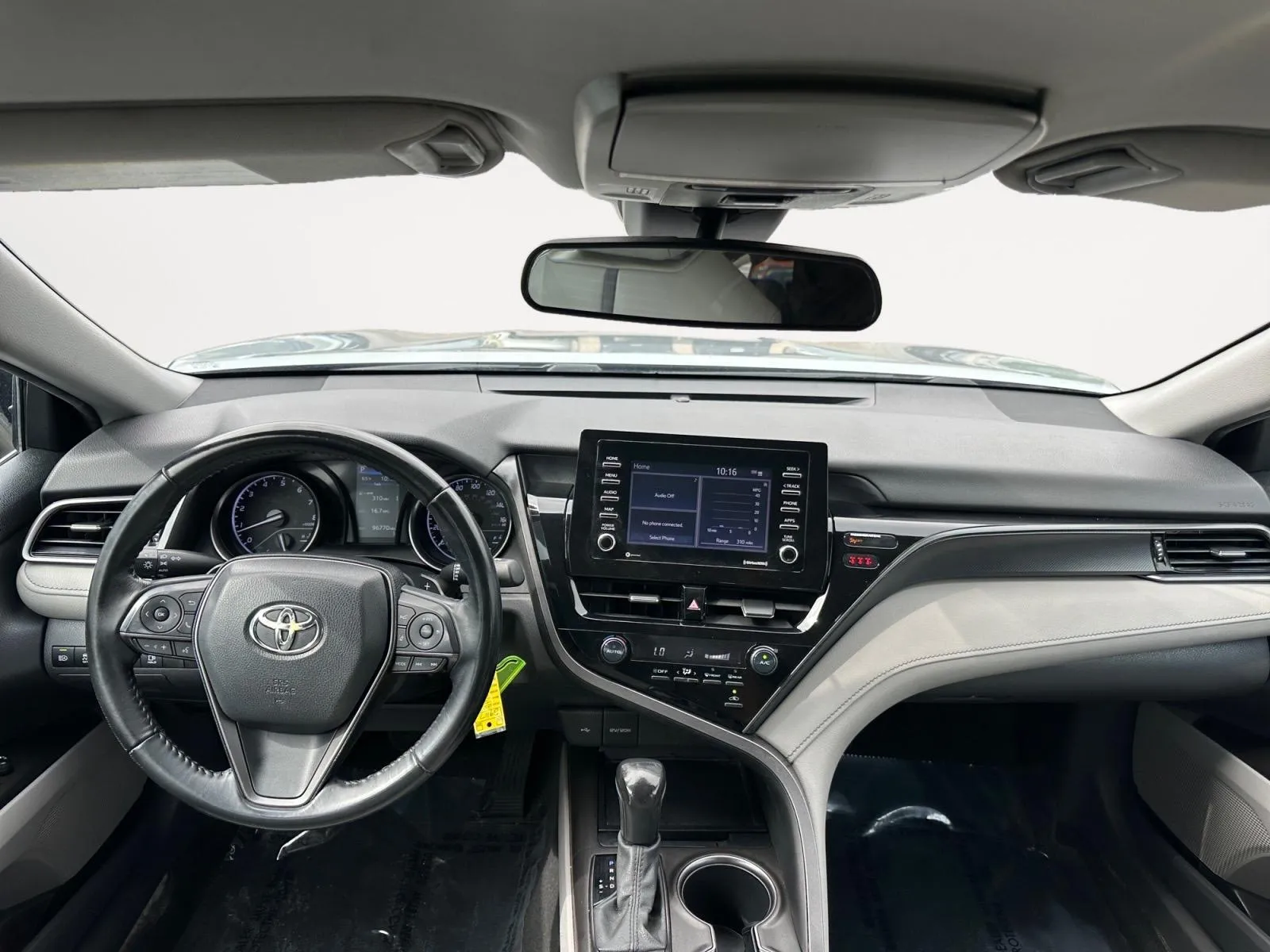 Toyota Camry photo 21