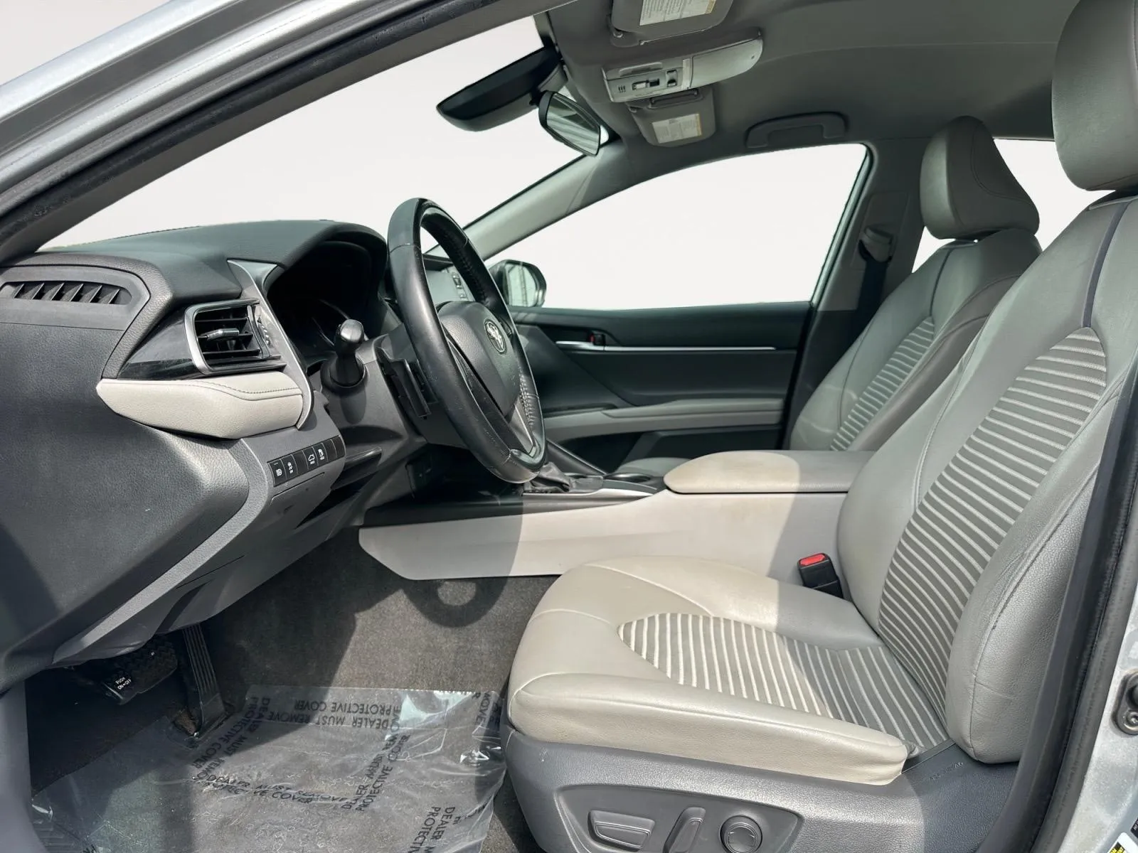 Toyota Camry photo 19
