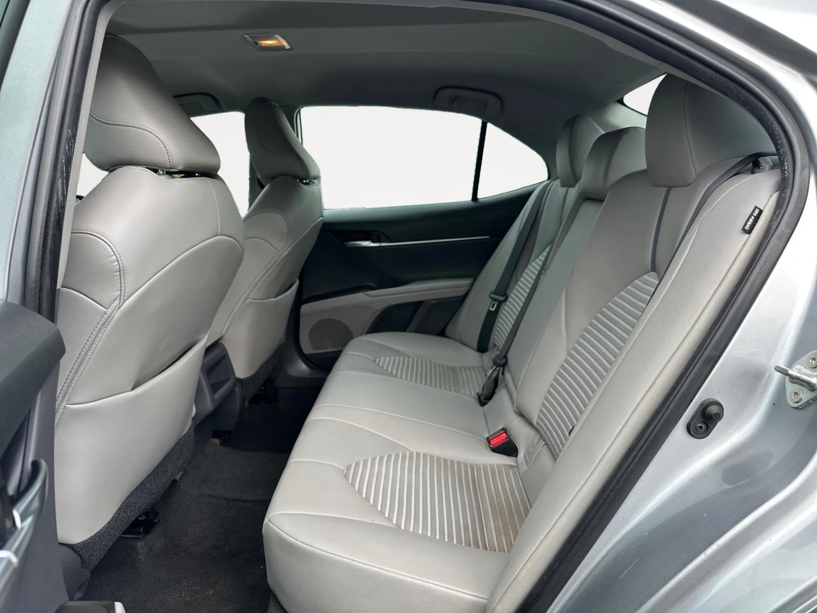 Toyota Camry photo 24