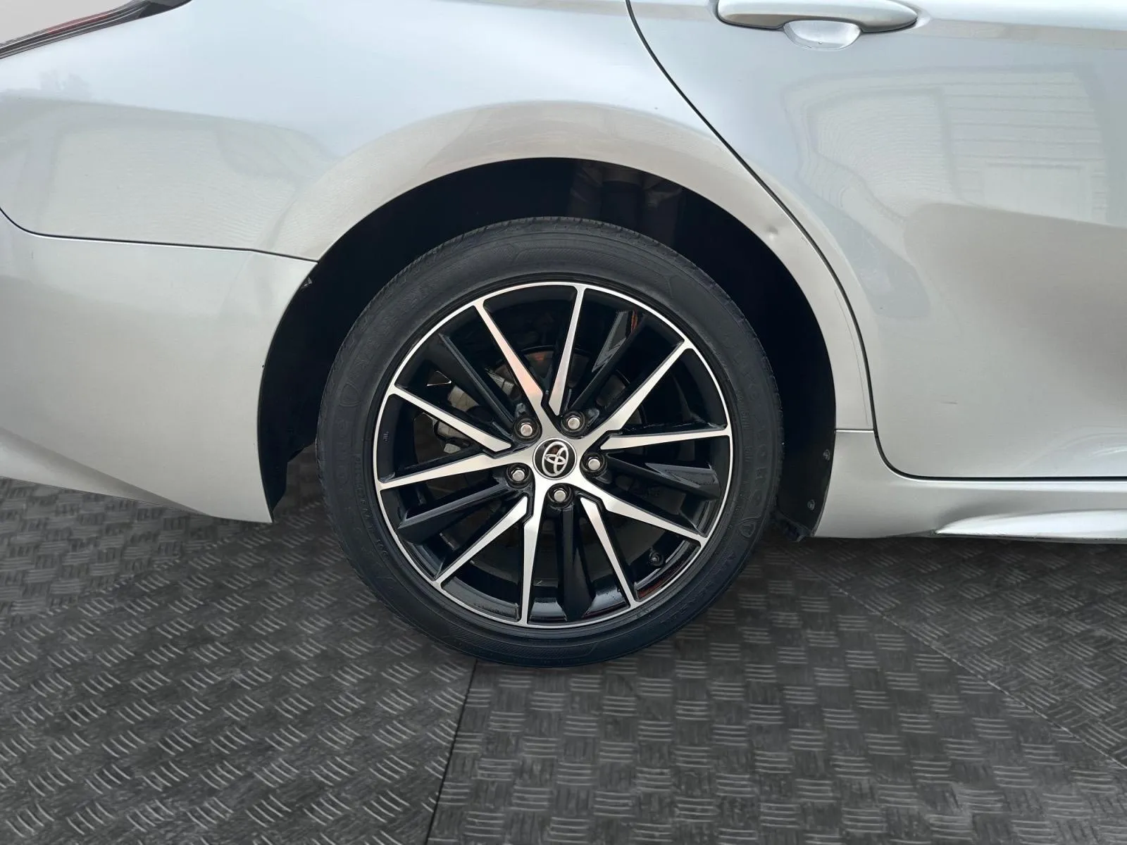 Toyota Camry photo 15