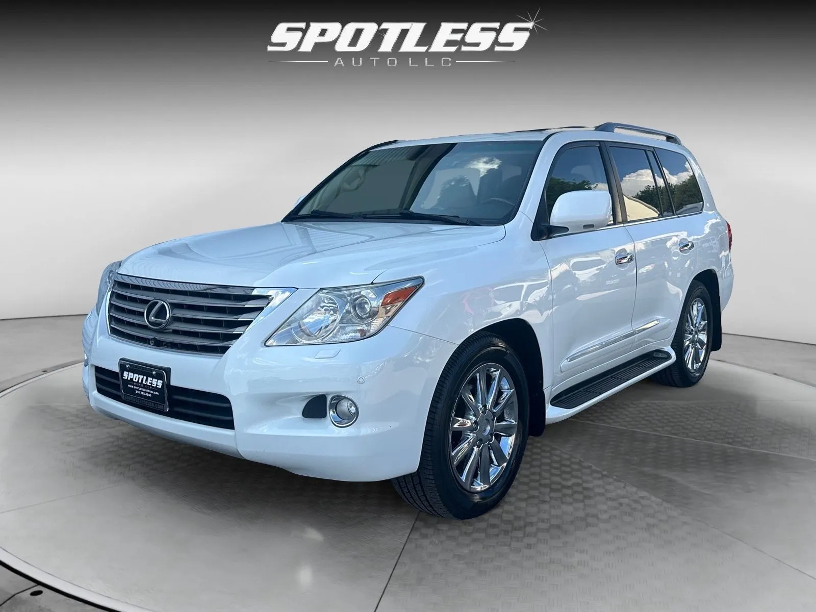 Red 2010 Lexus LX 570 for sale in San Antonio, TX