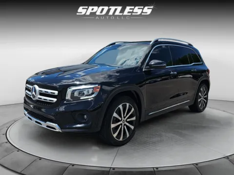 Black 2020 Mercedes-Benz GLB 250 for sale in San Antonio, TX