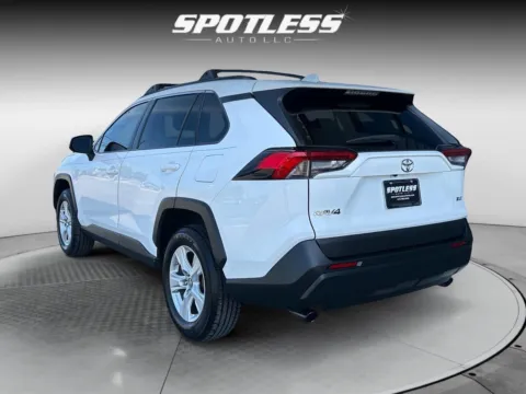 More photos of 2019 Toyota RAV4 XLE at Spotless Auto Loop 1604, TX