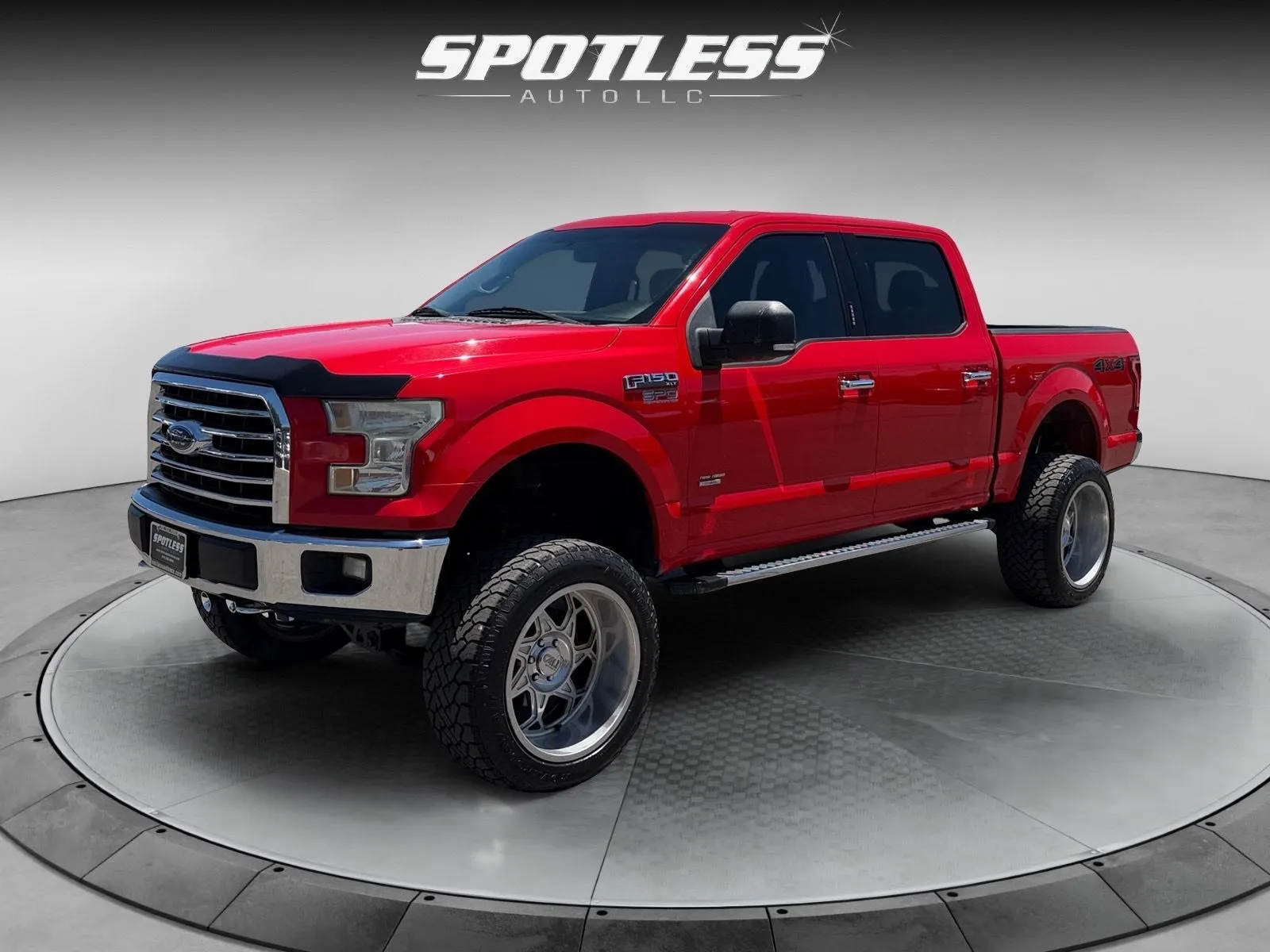 2015 Ford F-150 XLT 4x4 SuperCrew 145-in's photo