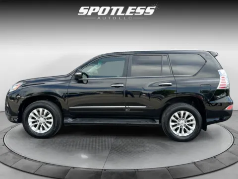 More photos of 2018 Lexus GX 460 at Spotless Auto Loop 1604, TX