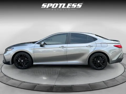More photos of 2025 Toyota Camry SE at Spotless Auto Loop 1604, TX
