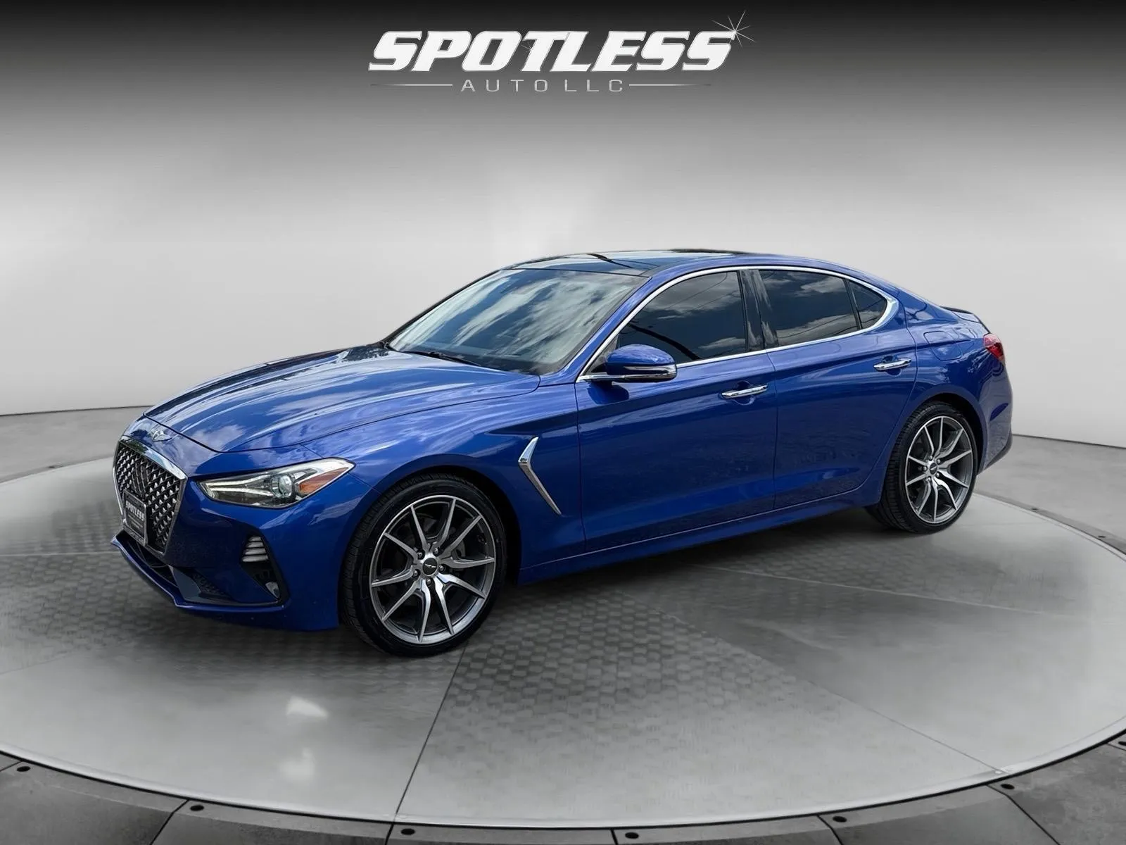 Blue 2021 Genesis G70 2.0T for sale in San Antonio, TX