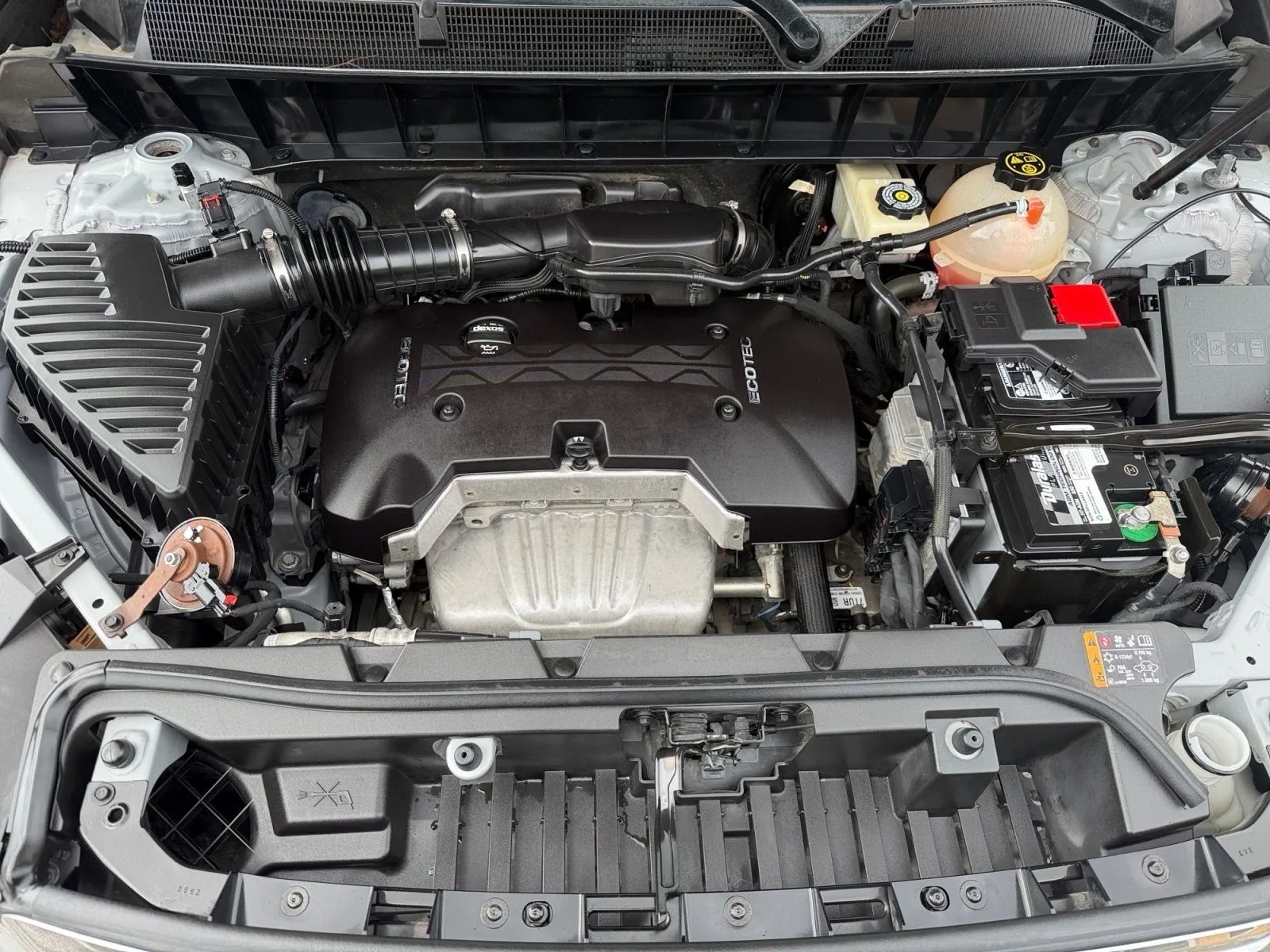 GMC Acadia photo 16